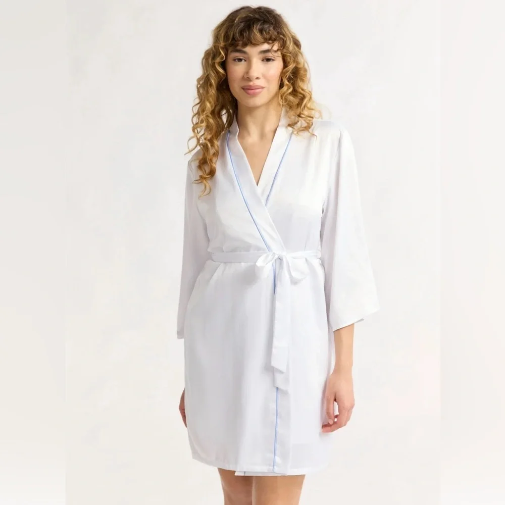Joyspun Bridal Satin Robe - Picture 2 of 4